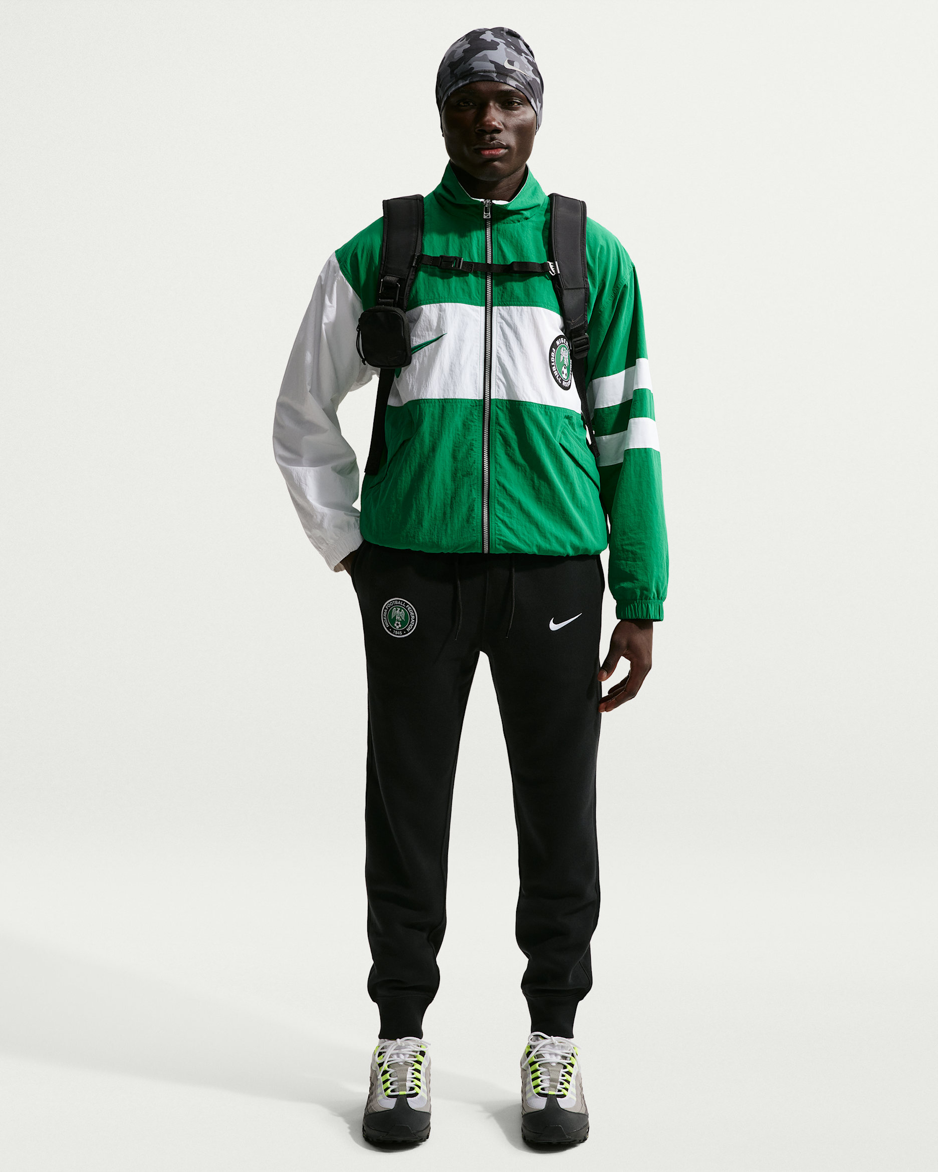 Nigeria Club Men's Nike Football Joggers. Nike ZA